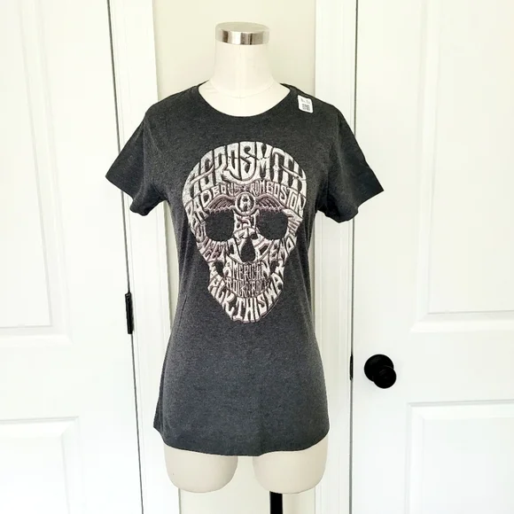 Aerosmith Dark Heather Gray Skull Graphic Tee Punk Music Classic Rock Band Gift - Picture 3 of 6